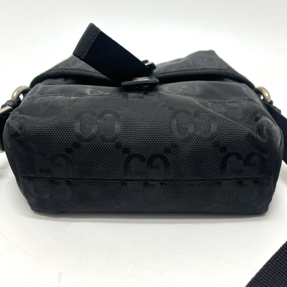 GUCCI Authentic Black Leather Messenger Shoulder Bag - Picture 6 of 16